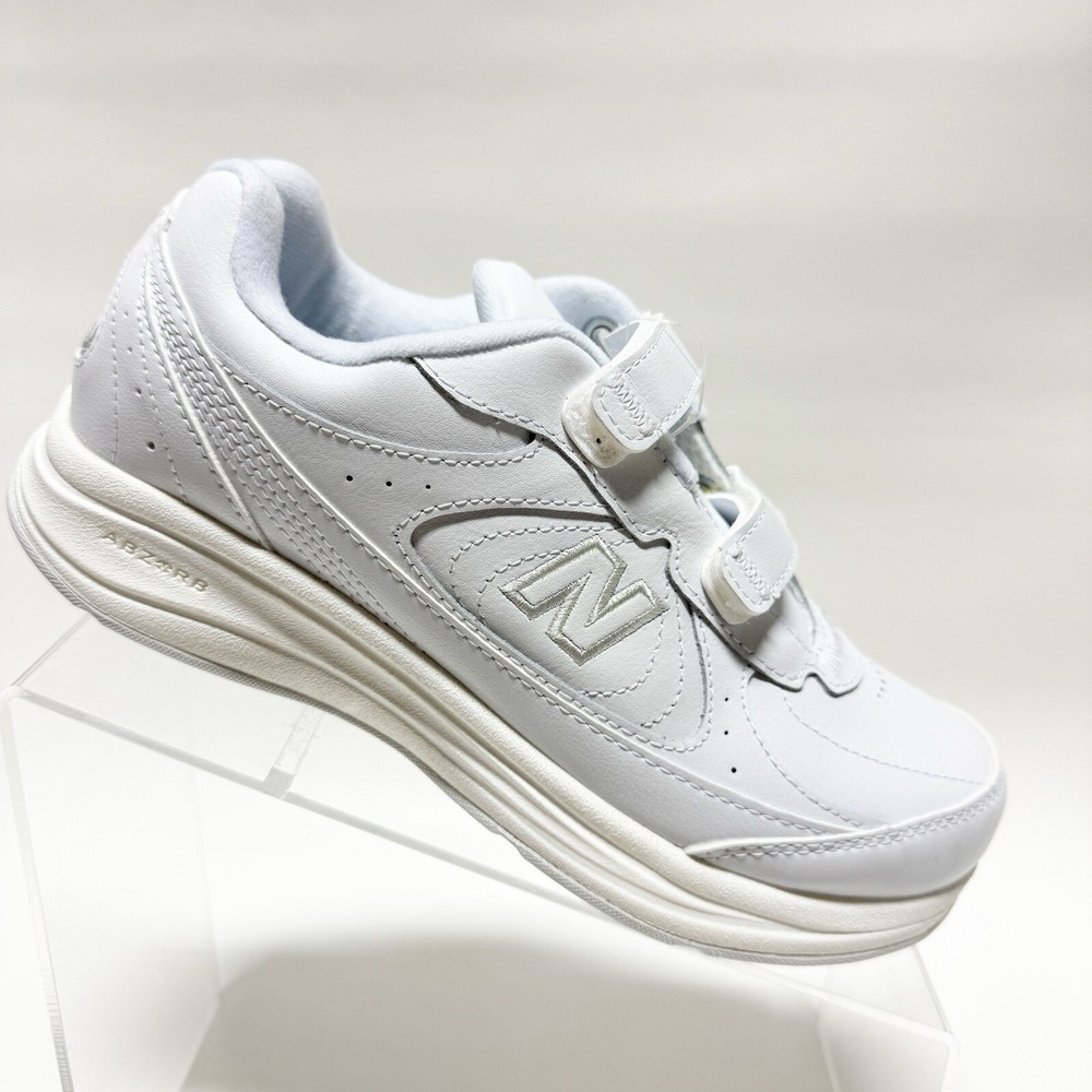 New Balance 577 Walking Shoes Sneakers Size 7.5 2E White 2 Straps WW577VW